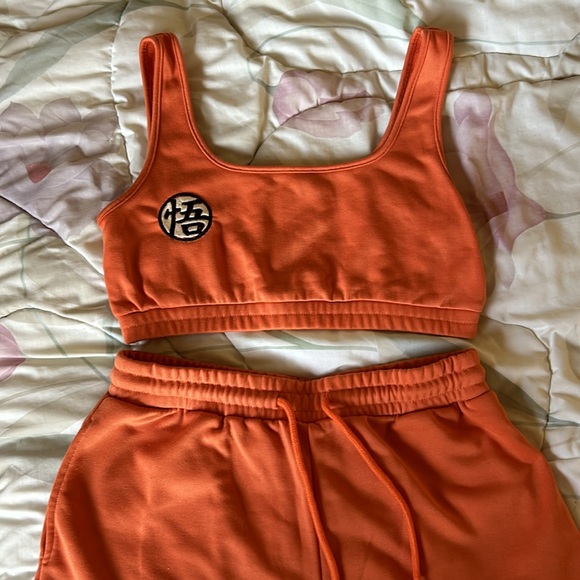 NWOT Dragon Ball embroidered lounge set Halloween costume - Picture 2 of 3